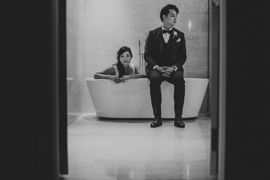 bride and groom portrait singapore amara sanctuary resort sentosa larkhill mansion 