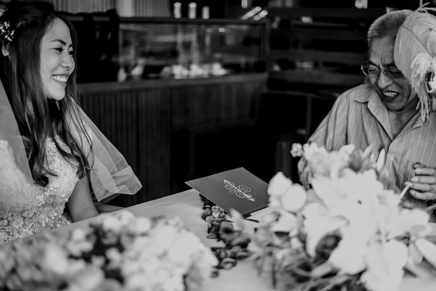 Tung Lok Private Dining Singapore Wedding Photographer Bride and Father during solemnisation