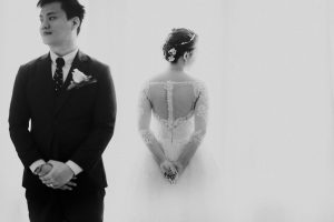 #TinderSuccessStory Sean + Lily Fullerton Hotel Singapore Wedding Photography SideXSide Pictures - Bride Wedding Gowns Singapore
